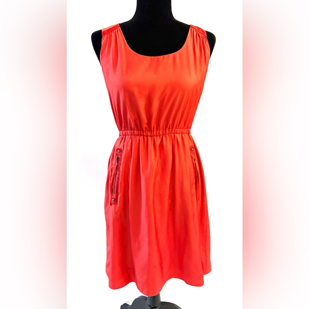 LOFT sleeveless blouson dress